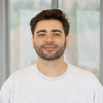 Mario Russo (Leitung Therapieplanung, Prozessmanagement )