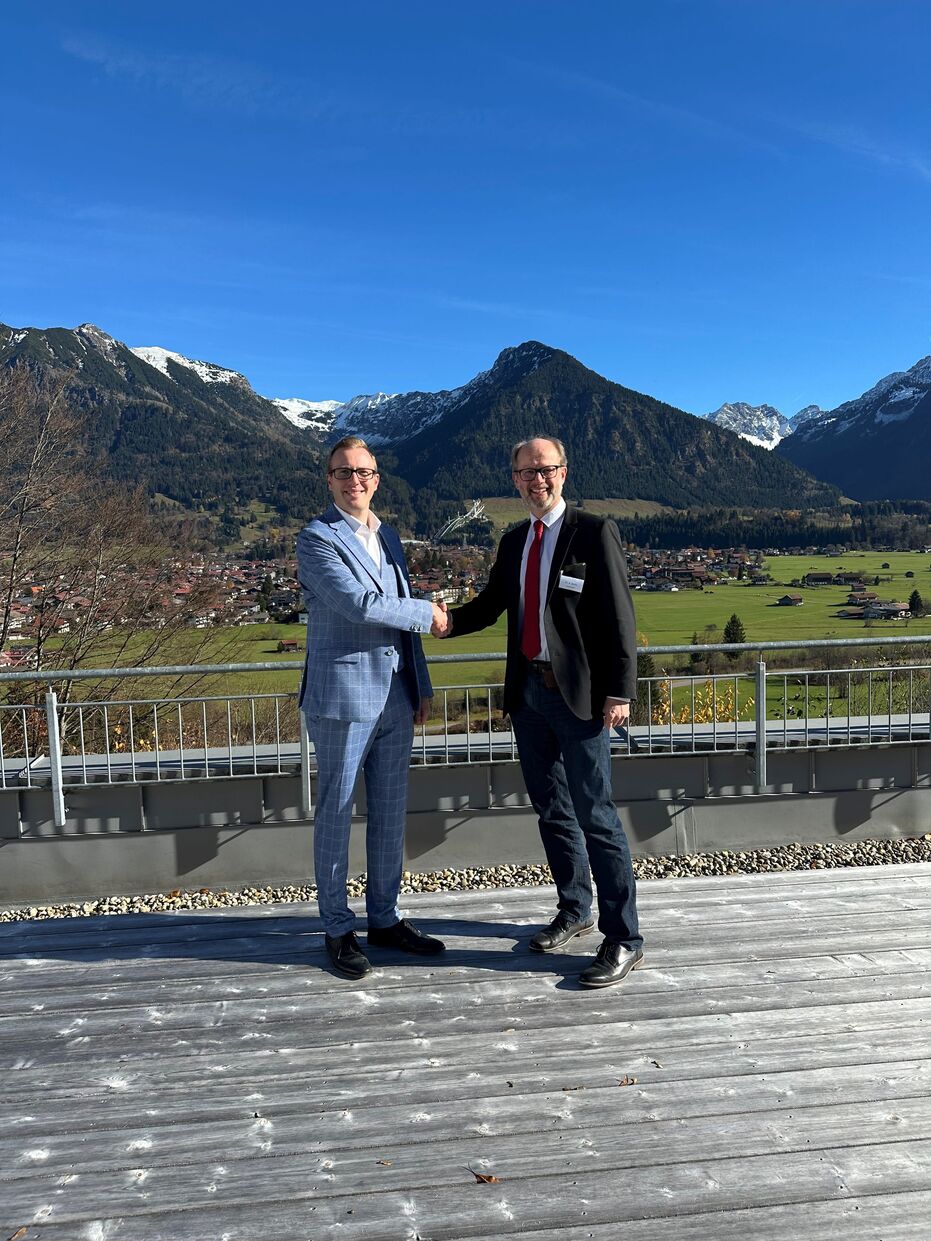 Timo Maier verstärkt die Klinikleitung der CuraMed Privatklinik Stillachhaus