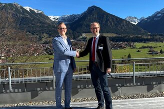 Timo Maier verstärkt die Klinikleitung der CuraMed Privatklinik Stillachhaus